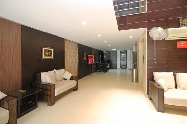 Hotel New Walnut Castle Paharganj Esterno foto